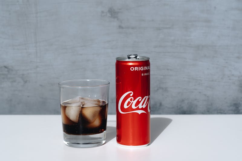 fountain soda drink with ice